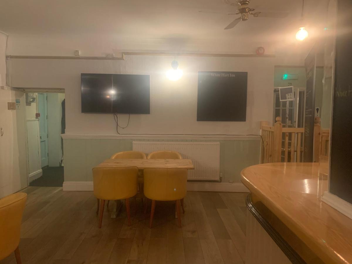 White Hart Inn Cinderford 외부 사진